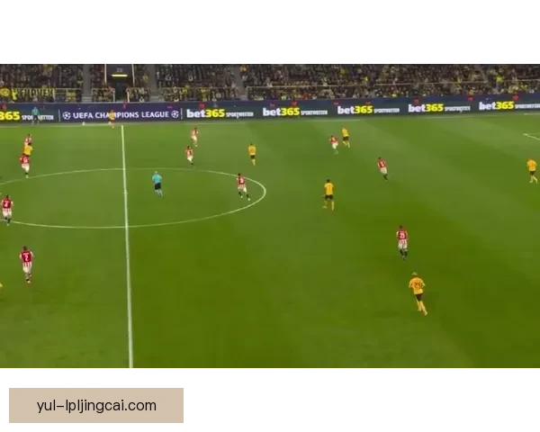 科瓦奇巧妙应对多特后卫荒挑战亚特兰大